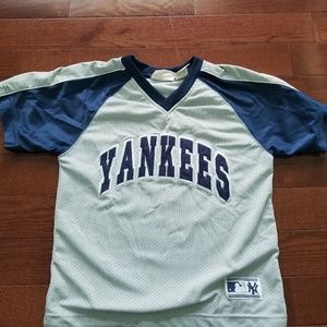 Yankee shirt